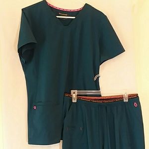 HeartSoul Scrub Set Large